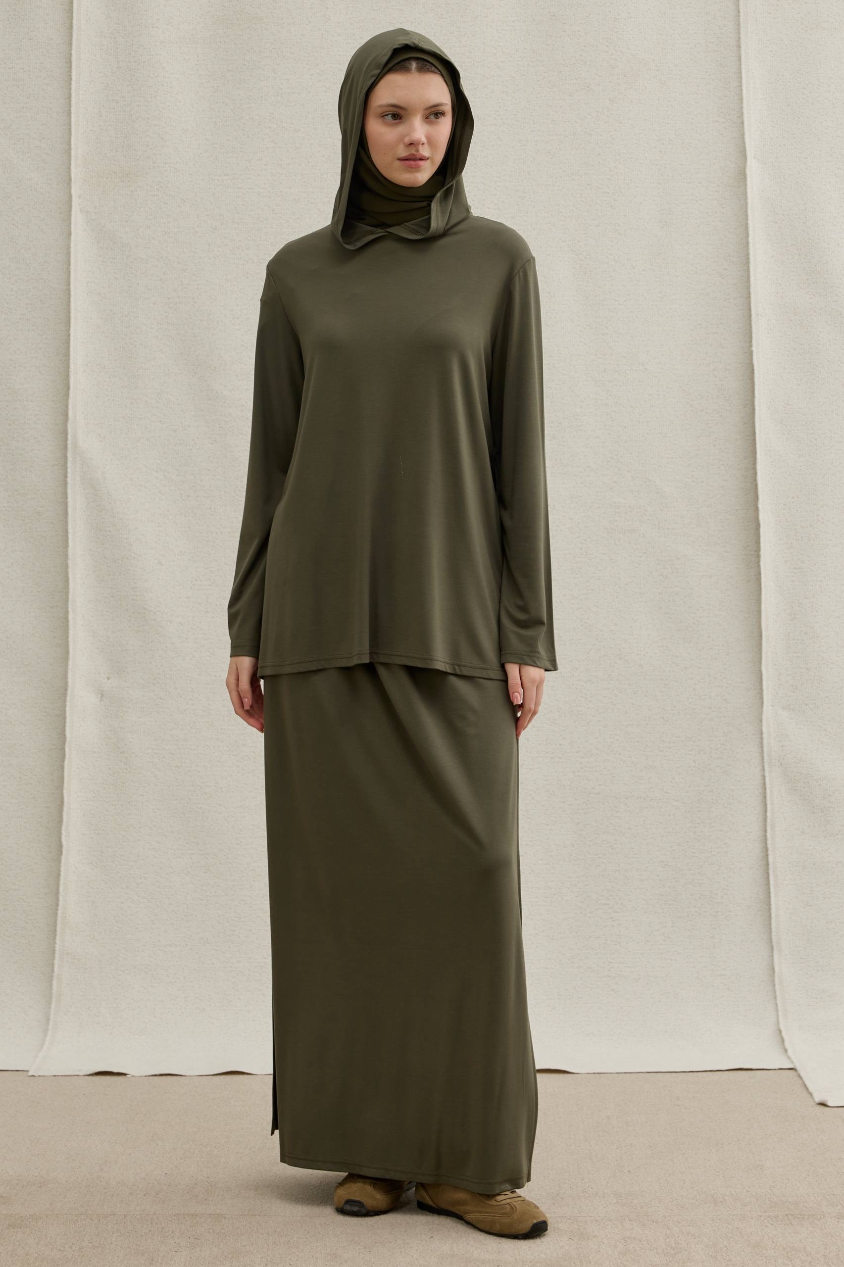 3’lü spor takım Haki